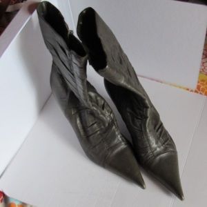 Bronx Shoes - Pointy Toe Stiletto Heel Gathered Leather Bootie Bronx Shoes - Pointy Toe Stiletto Heel Gathered Leather Bootie